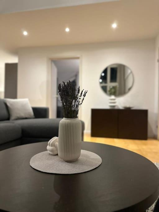 Ferienwohnung Kaiserblick Ihringen Exterior foto
